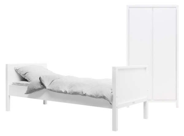 Nordic 2-part children's room White