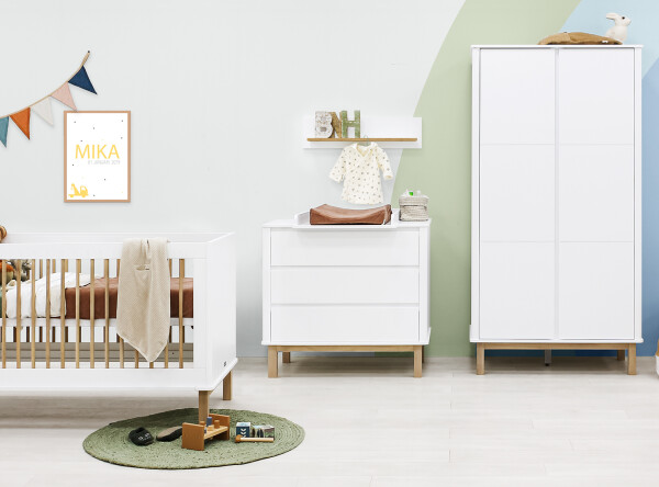 Mika 3 piece nursery furniture set with bench bed White/Oak Mika 3 piece nursery furniture set with bench bed White/Oak