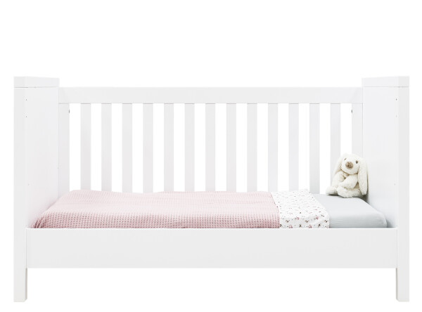 Corsica 3 piece nursery furniture set with bench bed White