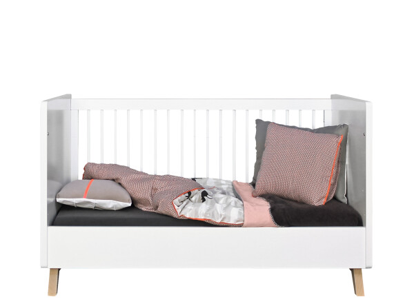 Lynn 2 piece nursery furniture set gripless with bench bed White/Naturel